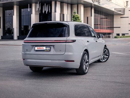 2025 Li Auto (Lixiang) L9 52.3 kWh I Рестайлинг, серый, 9500000 рублей, вид 3