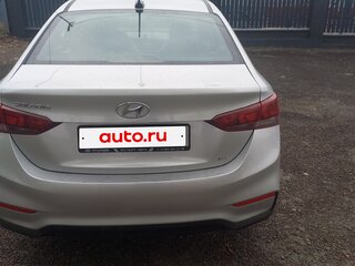 2017 Hyundai Solaris II, серебристый, 1200000 рублей, вид 5