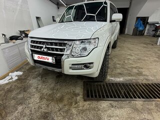 2015 Mitsubishi Pajero IV Рестайлинг 2, белый, 2500000 рублей, вид 1