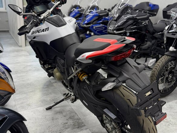 2026 Ducati Multistrada V4, красный, 4600000 рублей - вид 5