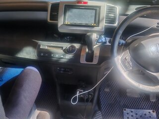 2014 Honda Freed I Рестайлинг 2, белый, 1300000 рублей, вид 5