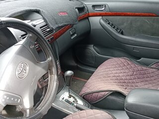 2005 Toyota Avensis II, чёрный, 543000 рублей, вид 3