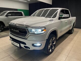 2023 Ram 1500 Crew Cab eTorque V, белый, 7000000 рублей, вид 2