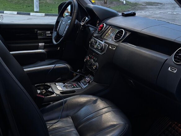 2014 Land Rover Discovery IV Рестайлинг, чёрный, 1950000 рублей - вид 20