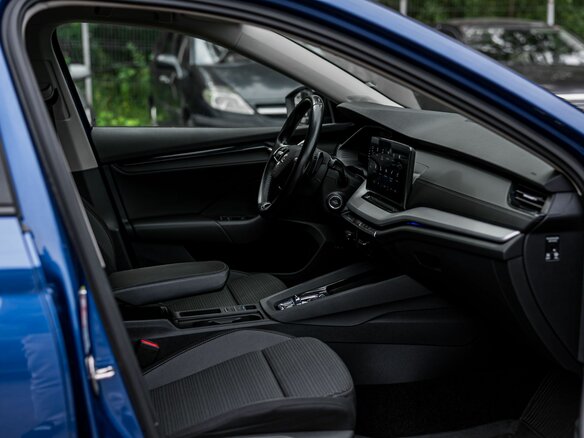 2021 Skoda Octavia IV (A8), синий - вид 14