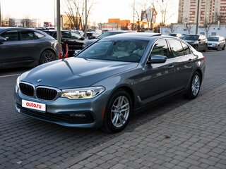 2017 BMW 5 серии 530e VII (G30/G31/G38), серебристый, 2400000 рублей, вид 3