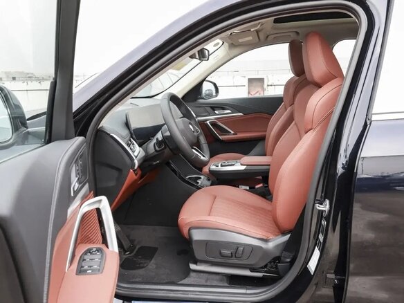 2026 BMW X1 25Li sDrive III (U11/U12), чёрный - вид 13