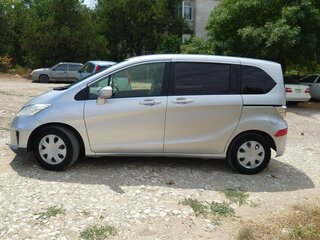 2016 Honda Freed I Рестайлинг 2, серый, 1250000 рублей, вид 5