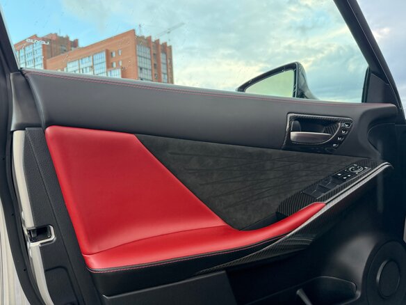 2023 Lexus IS 300 III Рестайлинг 2, серый, 7890000 рублей - вид 23