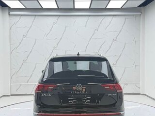 2023 Volkswagen Tiguan L II Рестайлинг (China Market), чёрный, 2310000 рублей, вид 5