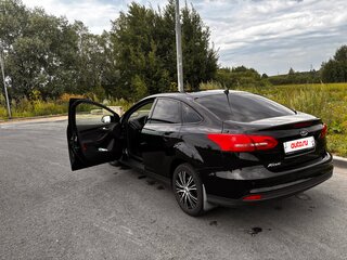 2016 Ford Focus III Рестайлинг, чёрный, 1020000 рублей, вид 5