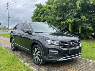 2019 Volkswagen Tayron I, чёрный, 1600000 рублей, вид 2