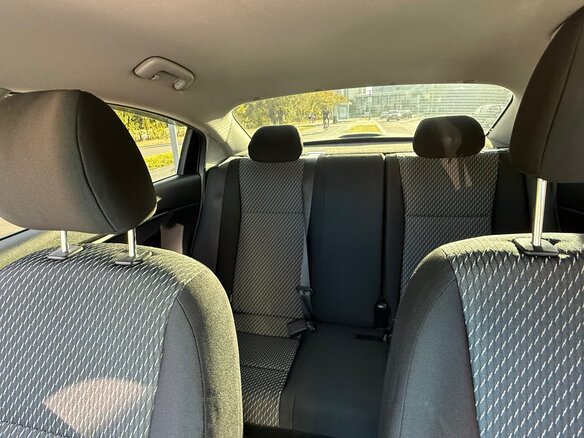 2018 Kia Rio IV, серый, 1249000 рублей - вид 11