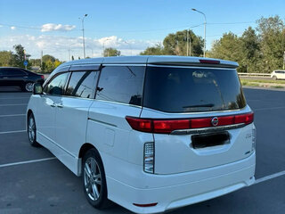 2012 Nissan Elgrand III (E52), белый, 1100000 рублей, вид 5