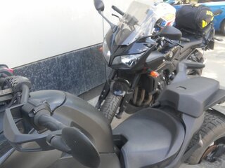 2012 Yamaha FZ1, чёрный, 700000 рублей, вид 2