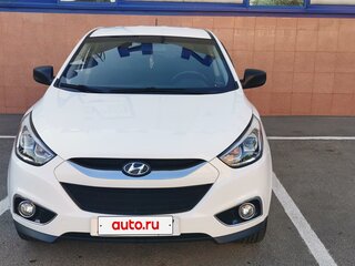 2015 Hyundai ix35 I Рестайлинг, белый, 1500000 рублей, вид 2