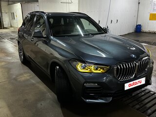 2021 BMW X5 30d IV (G05/G18), серый, 6500000 рублей, вид 3