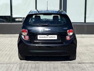 2014 Chevrolet Aveo II, чёрный, 710000 рублей, вид 4