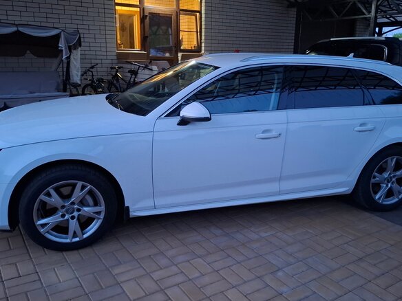 2018 Audi A4 V (B9), белый, 2250000 рублей - вид 3