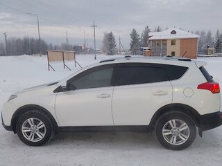 2014 Toyota RAV4 IV (XA40), белый, 1850000 рублей, вид 2