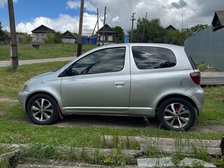 1999 Toyota Yaris I, серебристый, 310000 рублей, вид 3