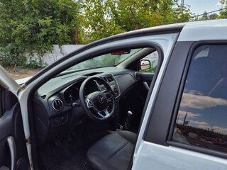 2019 Renault Logan II Рестайлинг, белый, 399000 рублей, вид 4