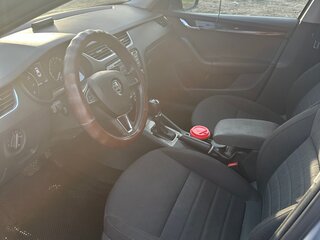 2016 Skoda Octavia III (A7), серебристый, 1500000 рублей, вид 4