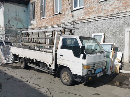 1994 Toyota Dyna, белый, 490000 рублей, вид 2