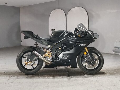 2018 Yamaha YZF-R6, чёрный, 1090000 рублей, вид 1