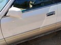 1998 Toyota Crown X (S150), белый, 600000 рублей - вид 4