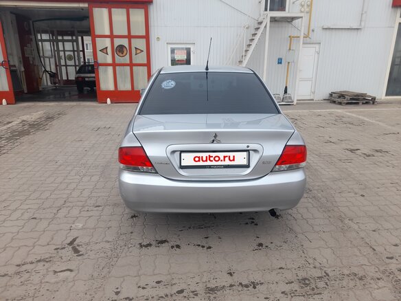 2005 Mitsubishi Lancer IX Рестайлинг, серебристый, 320000 рублей - вид 6