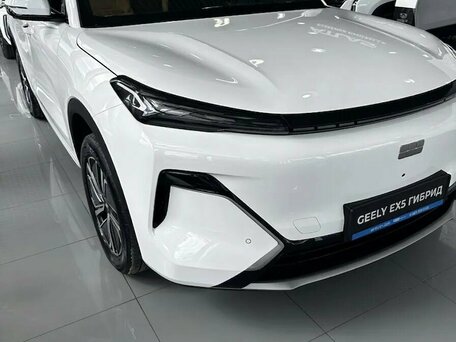 Geely EX5 Гибрид