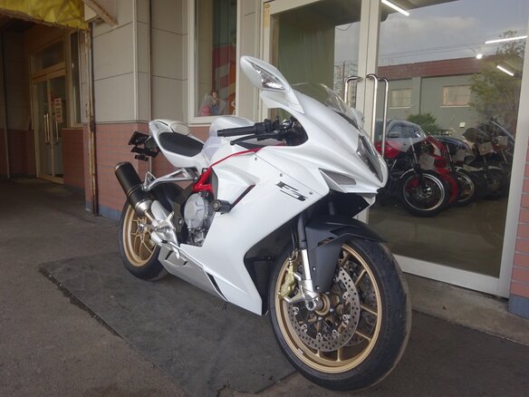 2013 MV Agusta F3 675, белый, 691000 рублей - вид 3