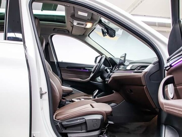 2022 BMW X1 Long 20Li sDrive II (F48) Рестайлинг, белый, 2078000 рублей - вид 15