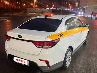 2019 Kia Rio IV, белый, 750000 рублей, вид 3
