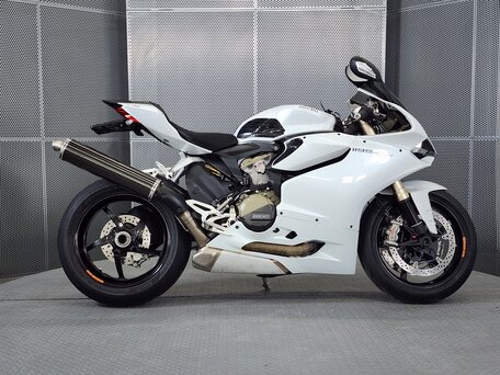 2012 Ducati 1199 Panigale, белый, 1079000 рублей, вид 1