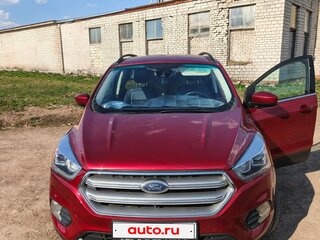 2019 Ford Escape III Рестайлинг, красный, 1820000 рублей, вид 1