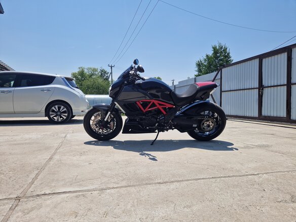 2012 Ducati Diavel, чёрный, 850000 рублей - вид 1