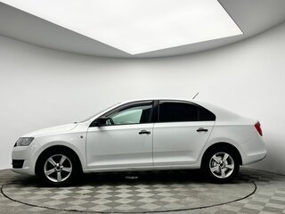 2015 Skoda Rapid I, белый, 788000 рублей, вид 4