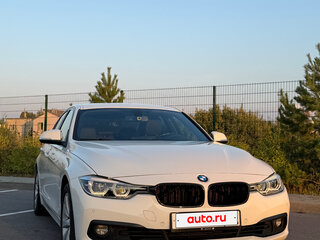 2015 BMW 3 серии 320i VI (F3x) Рестайлинг, белый, 2600000 рублей, вид 2