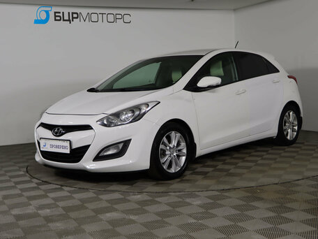 Hyundai i30 II
