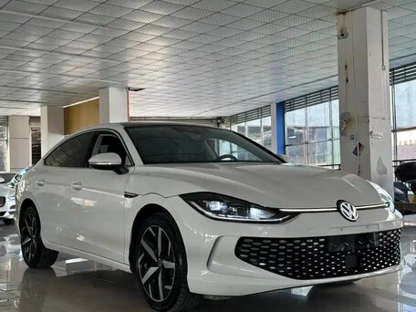 2022 Volkswagen Lamando L II, белый, 2000000 рублей, вид 2