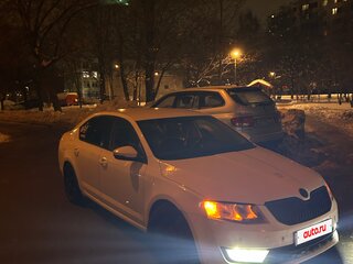 2013 Skoda Octavia III (A7), белый, 990000 рублей, вид 3