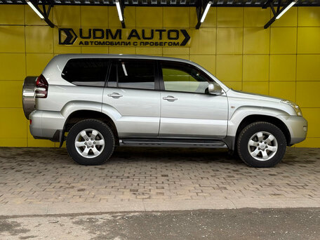 2007 Toyota Land Cruiser Prado 5-speed 120 Series Рестайлинг, серебристый, 2350000 рублей, вид 4