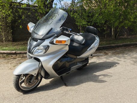2004 Suzuki Burgman (SkyWave) 650, серебристый, 365000 рублей, вид 1
