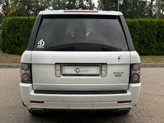2012 Land Rover Range Rover III Рестайлинг 2, белый, 1990000 рублей, вид 4