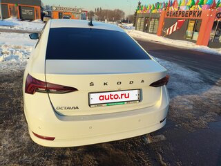 2021 Skoda Octavia IV (A8), белый, 2150000 рублей, вид 2