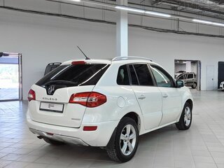2009 Renault Koleos I, белый, 599000 рублей, вид 2