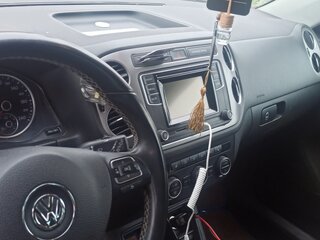 2016 Volkswagen Tiguan I Рестайлинг, коричневый, 1300000 рублей, вид 3