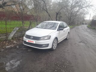 2019 Volkswagen Polo V Рестайлинг, белый, 600000 рублей, вид 1